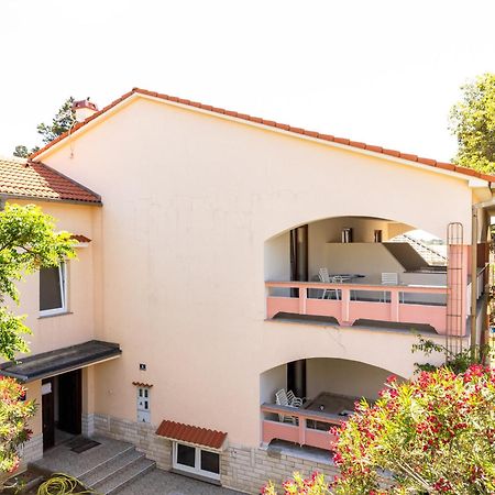 Villa Barbara Oasis Central Suite With Terrace Novalja Exterior foto